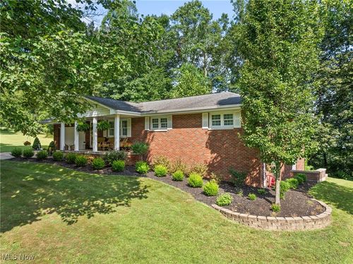 55899 Poplar Dr, Bellaire, OH, 43906-9490 | Card Image