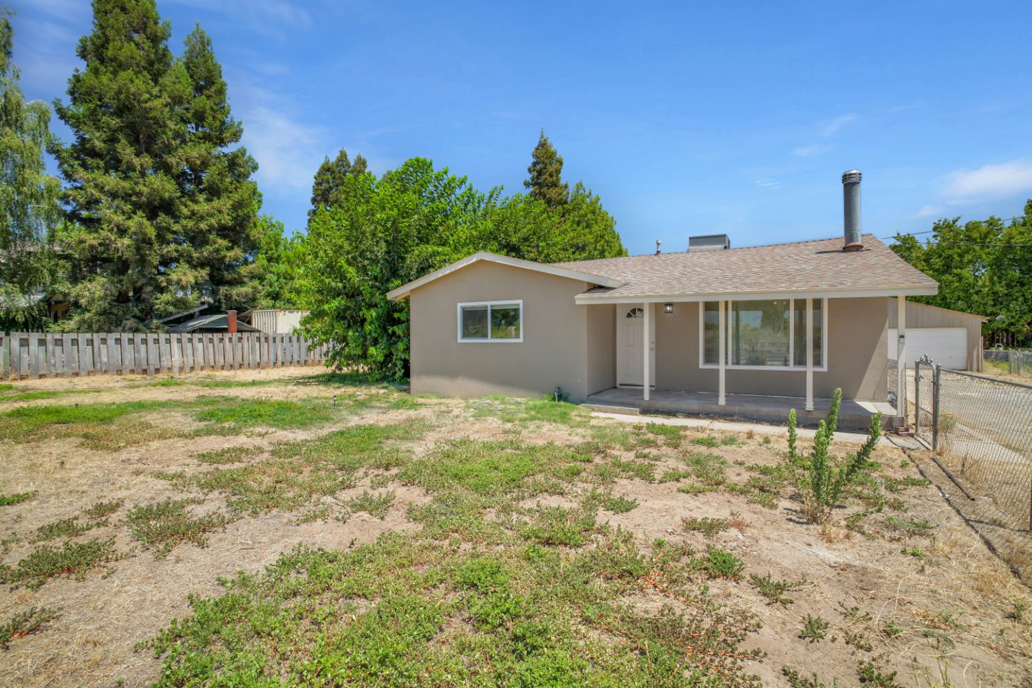 Residential in Oakdale 3