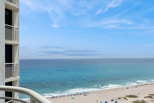 18-g-3000 N Ocean Dr, Riviera Beach, FL, 33404-3268 | Card Image