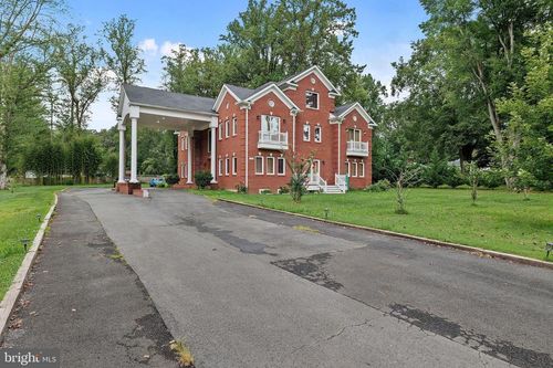 7230 Beverly St, ANNANDALE, VA, 22003-5833 | Card Image