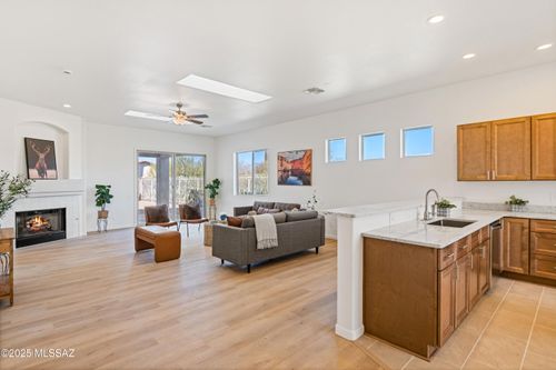 9896 E Wind Dancer Dr, Tucson, AZ, 85748-7830 | Card Image