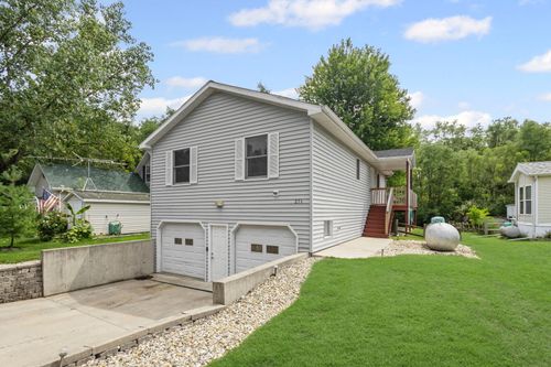 271 Fossil Bay Ct, Wilmington, IL, 60481-8559 | Card Image