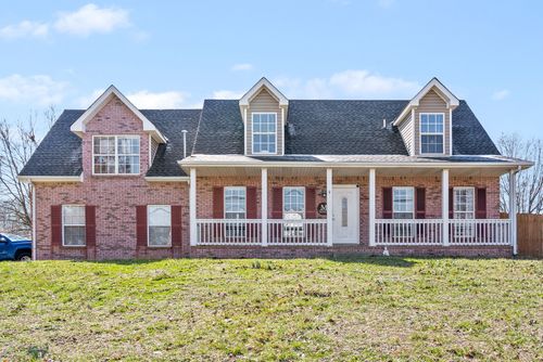 1700 Cedar Springs Cir, Clarksville, TN, 37042-1584 | Card Image