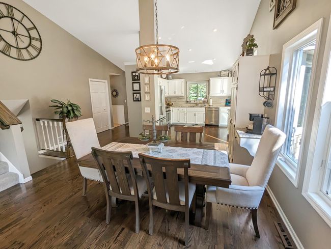 Formal dining space. | Image 8