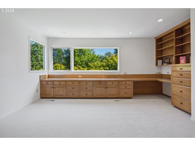 1890 S Greenwood Rd, House other with 5 bedrooms, 5 bathrooms and 2 parking in Portland OR | Image 37