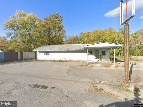 115 Tuscarora Pike, HEDGESVILLE, WV, 25427-6546 | Card Image