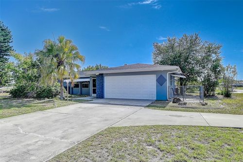 1678 Country Club Pkwy, LEHIGH ACRES, FL, 33936-5354 | Card Image