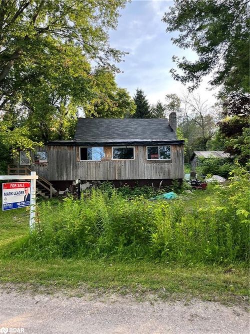 1642 Viking Marine Road, Waubaushene, ON, L0K2C0 | Card Image