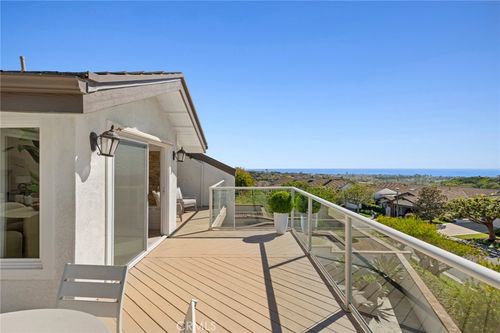 15 Curl Dr, Corona del Mar, CA, 92625 | Card Image