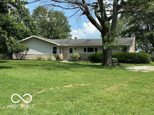12265 E Legal Tender Rd, Columbus, IN, 47203-9117 | Card Image