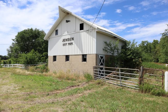 21003 550 East St, House other with 4 bedrooms, 2 bathrooms and 5 parking in Sheffield IL | Image 7