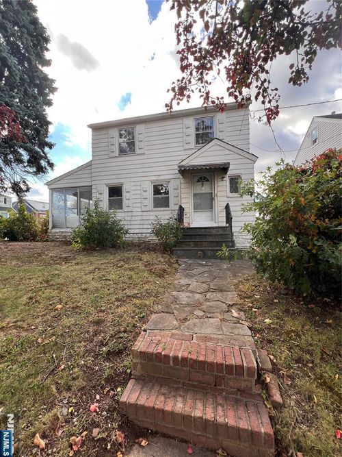 99 Park Ave, North Arlington, NJ, 07031-6517 | Card Image