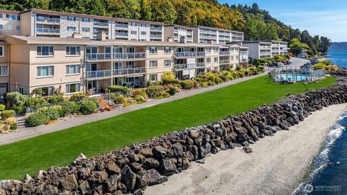 apt-c12-10203 47th Ave Sw, Seattle, WA, 98146-1039 | Card Image