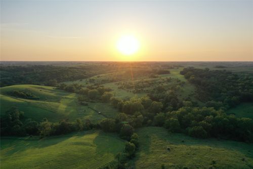00 277th Trl, Chariton, IA, 50049 | Card Image