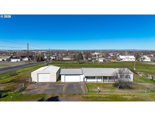 1035 E Tamarack Ave, Hermiston, OR, 97838 | Card Image