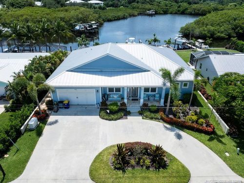 562 Sw Pine Tree Ln, Palm City, FL, 34990-1422 | Card Image