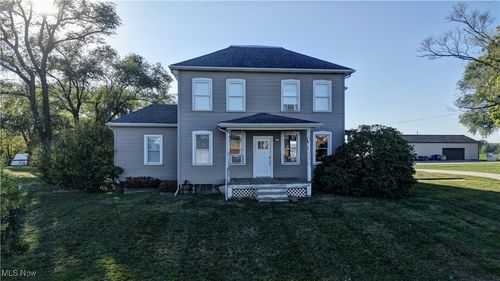 4585 Kemary Ave Sw, Navarre, OH, 44662-9760 | Card Image