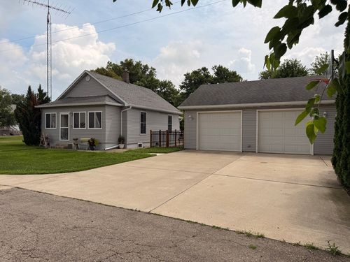 310 2nd St, Standard, IL, 61363-1207 | Card Image
