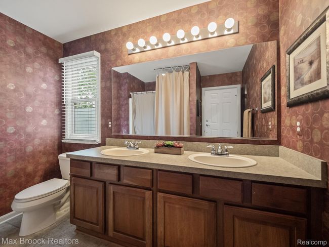 26-web-or-mls-P2277261.jpg | Image 25