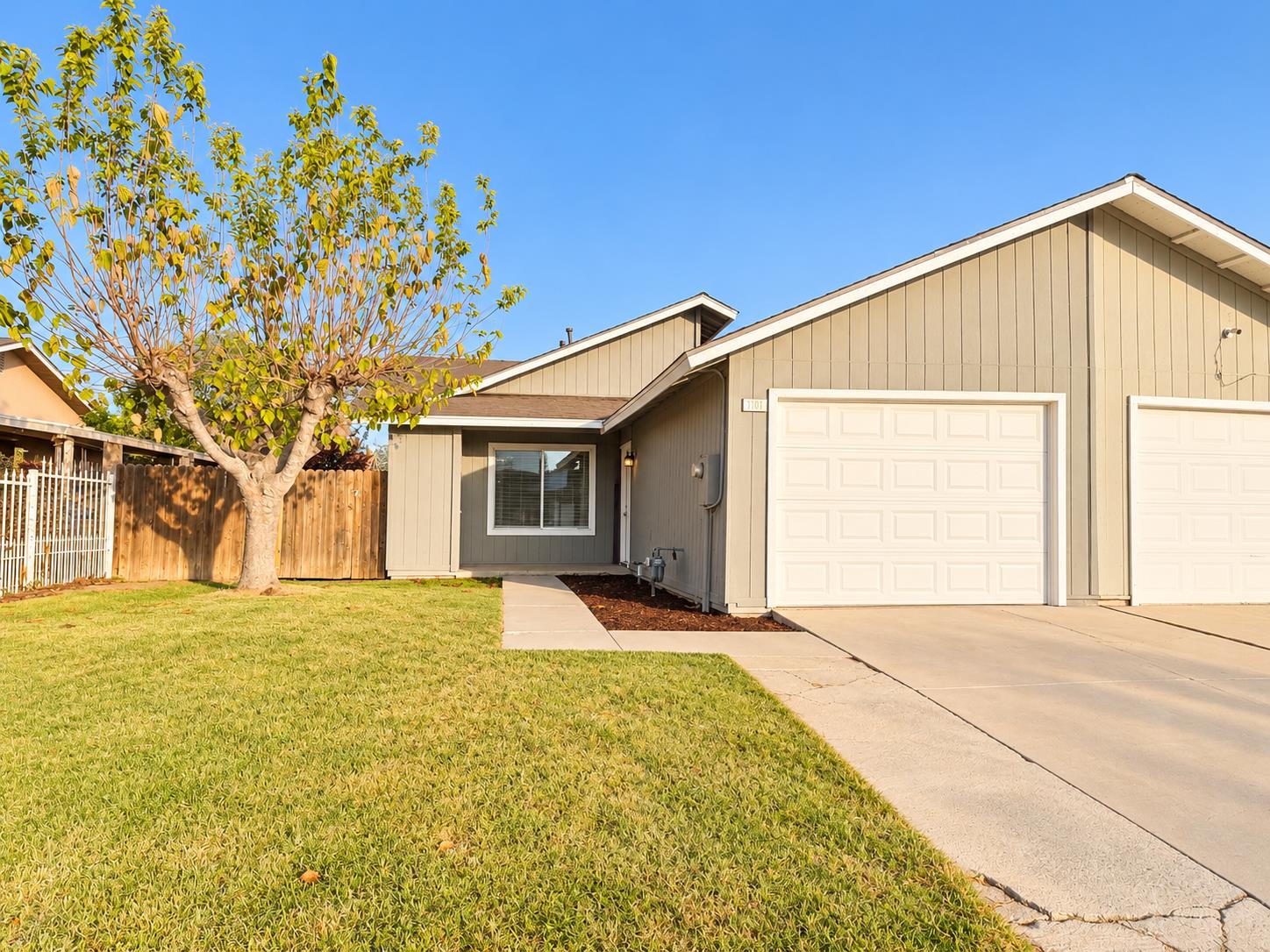 Residential in Mendota