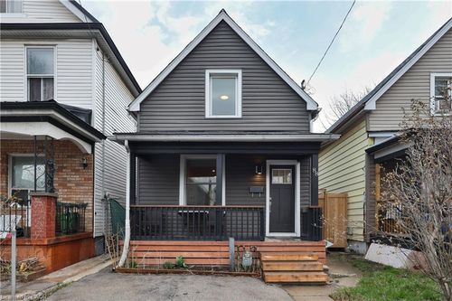 88 Chestnut Ave, Hamilton, ON, L8L6K9 | Card Image