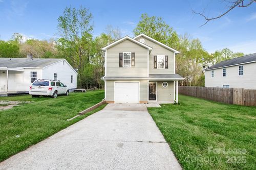 2514 Eddington St, Charlotte, NC, 28208-6150 | Card Image