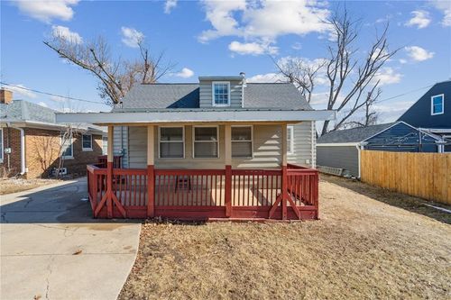 344 19th St Nw, Cedar Rapids, IA, 52405-3646 | Card Image