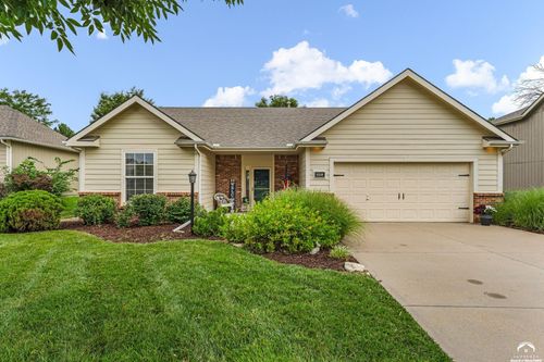 5228 Campbell Pl, Lawrence, KS, 66049-4286 | Card Image