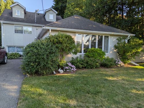 9 George St, Richmond Hill, ON, L4E2T4 | Card Image