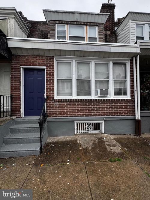 2656 S Shields St, PHILADELPHIA, PA, 19142-2714 | Card Image