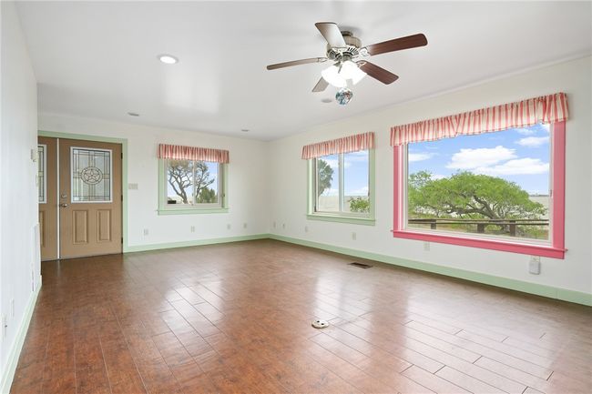 201 Copano Bay Dr, House other with 3 bedrooms, 2 bathrooms and null parking in Bayside TX | Image 12