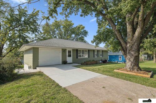 425 High St, Tecumseh, NE, 68450-2028 | Card Image