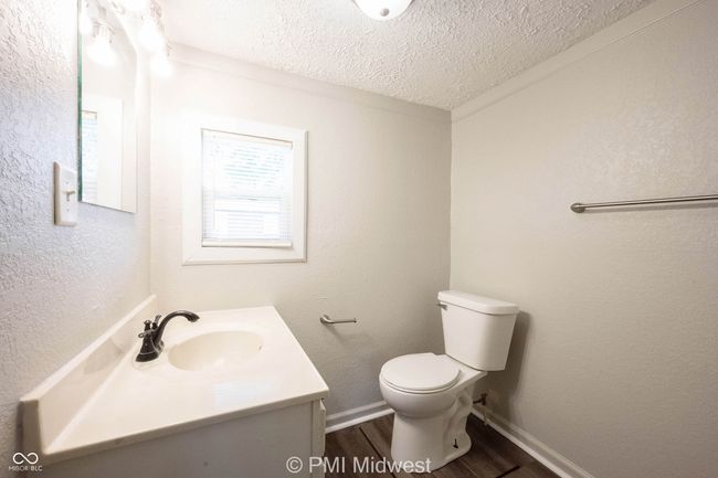 APT-10 - 2142 W Us Highway 40, Condo with 1 bedrooms, 1 bathrooms and null parking in Greenfield IN | Image 13