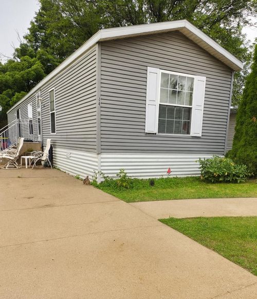 8004 State Highway 55, Rockford, MN, 55373-9432 | Card Image