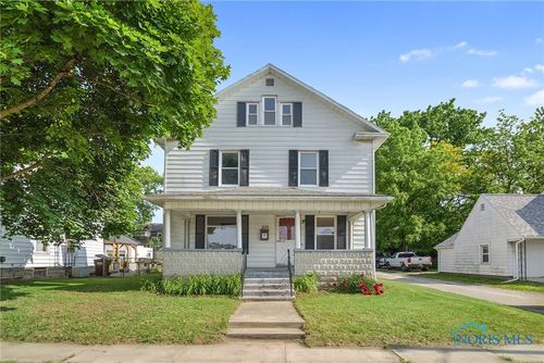230 W South St, Fostoria, OH, 44830-2333 | Card Image