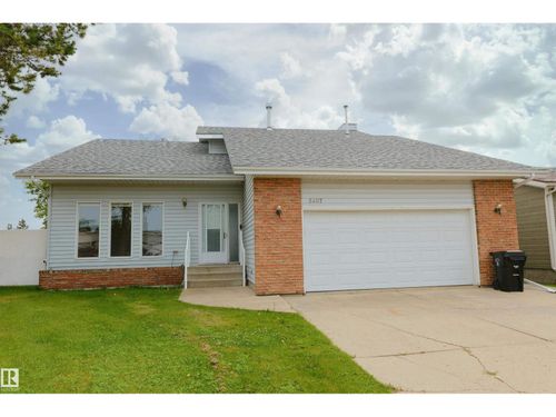 5407 60 Ave, Barrhead, AB, T7N1E1 | Card Image