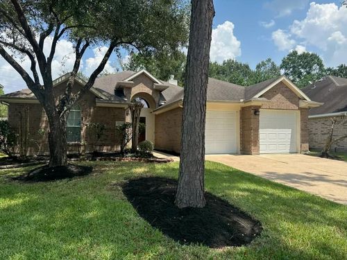 13714 Brighton Park Dr, Houston, TX, 77044-4434 | Card Image