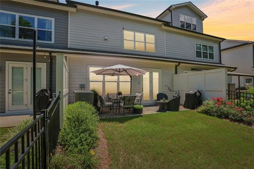 20010 Windalier Way, Roswell, GA, 30076-1994 | Card Image