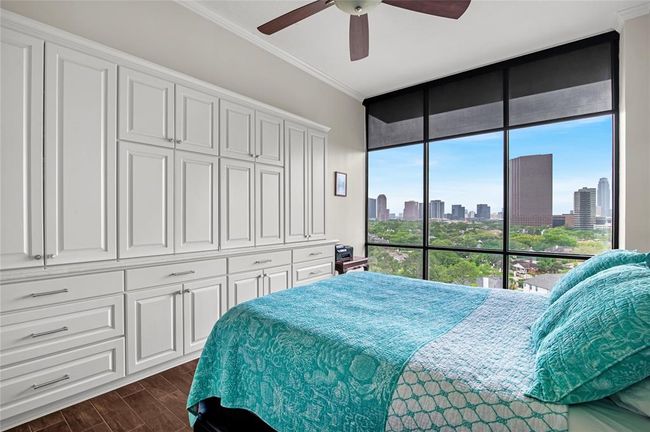 UNIT-1206 - 1111 Bering Dr, Condo with 2 bedrooms, 2 bathrooms and 2 parking in Houston TX | Image 26
