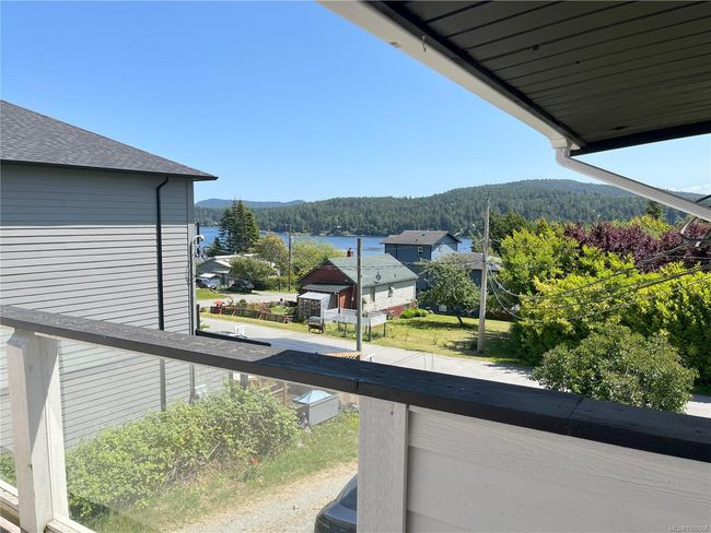 6558 Lanark Rd, House other with 5 bedrooms, 2 bathrooms and 5 parking in Sooke BC | Image 5