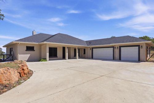 5072 Banca Court, Browns Valley, CA, 95918 | Card Image