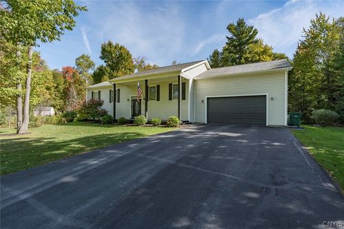 23144 Converse Dr, Watertown, NY, 13601-5100 | Card Image
