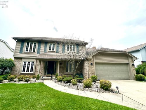 5123 Summer Dr, Sylvania, OH, 43560-1850 | Card Image