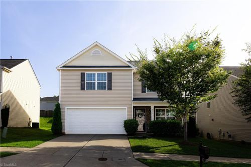 4851 Old Towne Village Circle, Pfafftown, NC, 27040 | Card Image