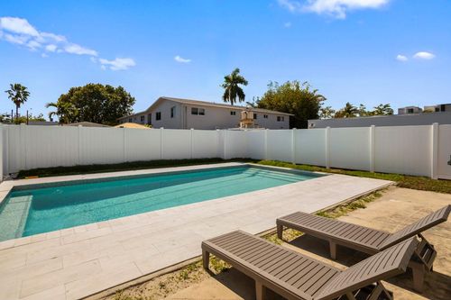 1640 Washington St, Hollywood, FL, 33020-6121 | Card Image