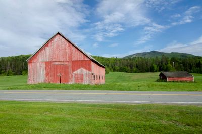 1065 Vermont Route 114, House other with 4 bedrooms, 2 bathrooms and null parking in Burke VT | Image 3