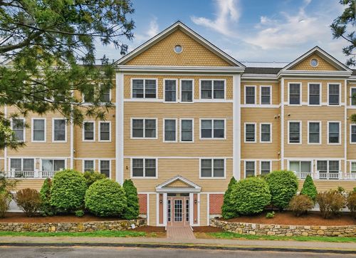 306-11 Cheriton Rd, Boston, MA, 02132-6055 | Card Image