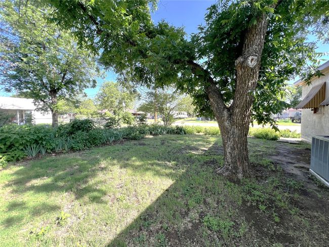 1107 N Avenue G, House other with 3 bedrooms, 3 bathrooms and null parking in Haskell TX | Image 26