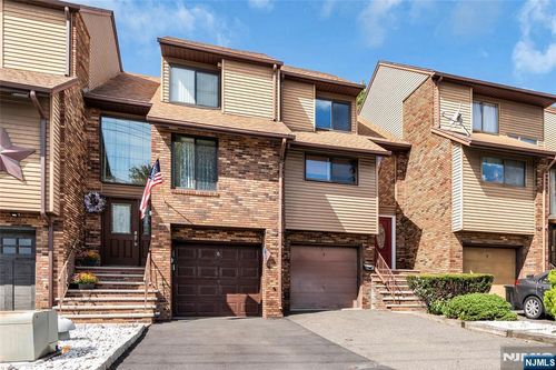 7 Ross Rd, Wallington, NJ, 07057-1648 | Card Image