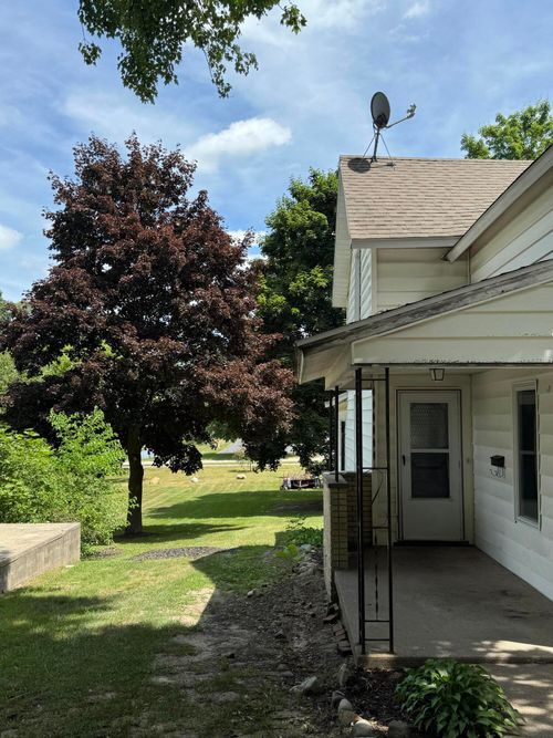 282 Walnut Street Street, Shelby, MI, 49455 | Card Image